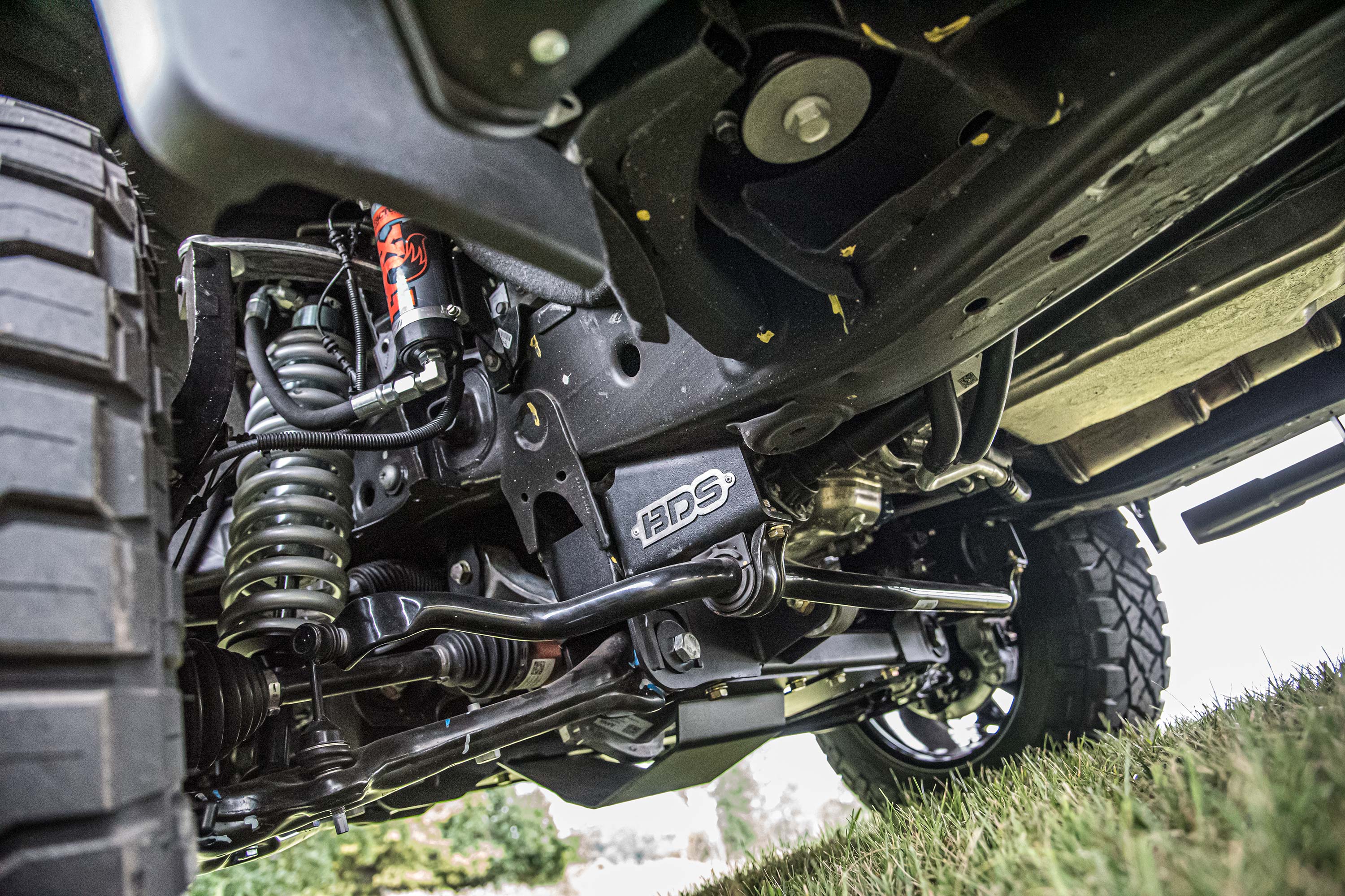 2.5 Inch Lift Kit | FOX 2.5 Performance Elite Coil-Over | Chevy Trail Boss or GMC AT4 1500 (19-24) 4WD | Gas - Image 4