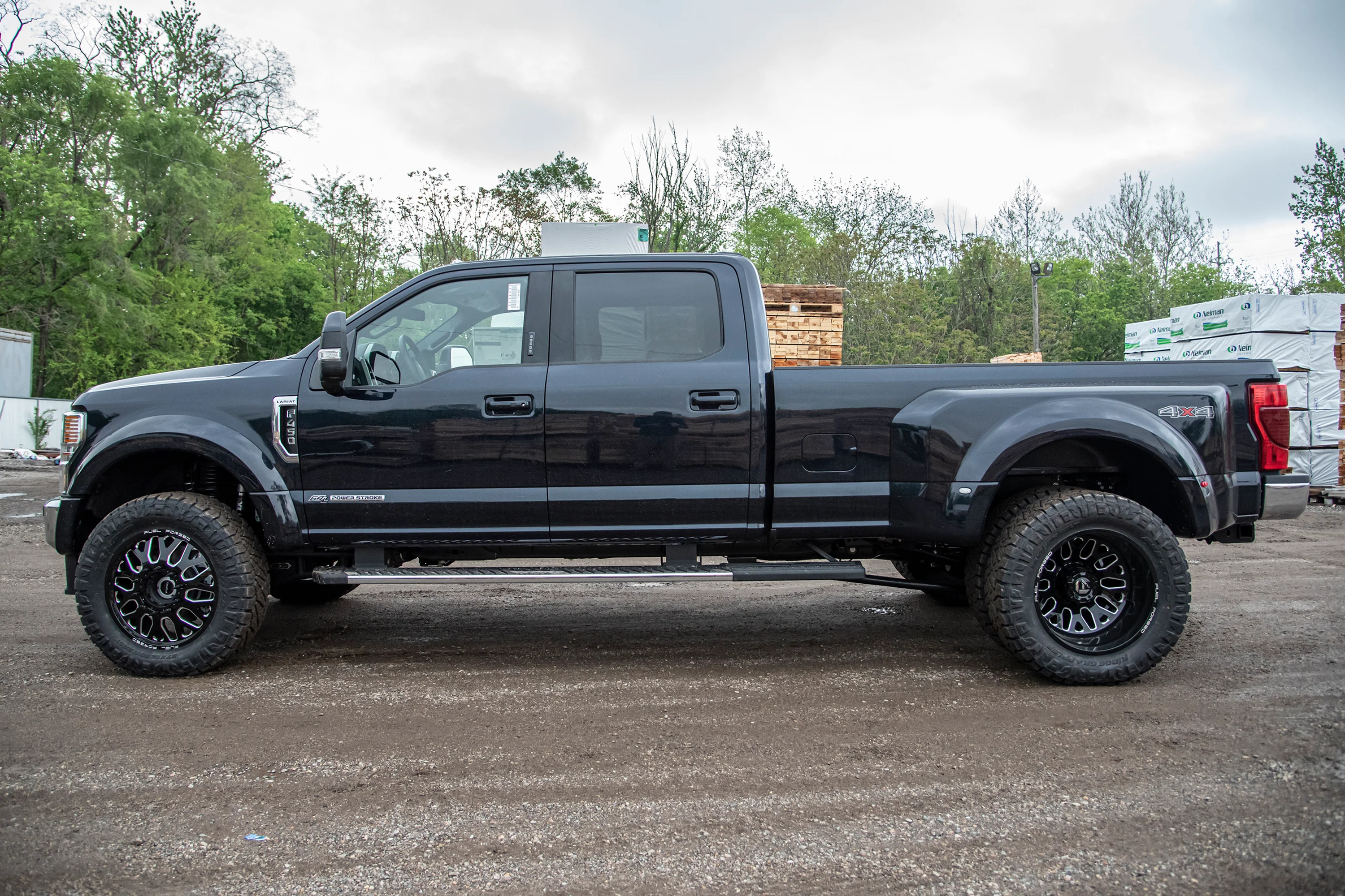 2.5 Inch Lift Kit w/ Radius Arm | Ford F450 Super Duty (20-22) 4WD | Diesel & Gas - Image 6