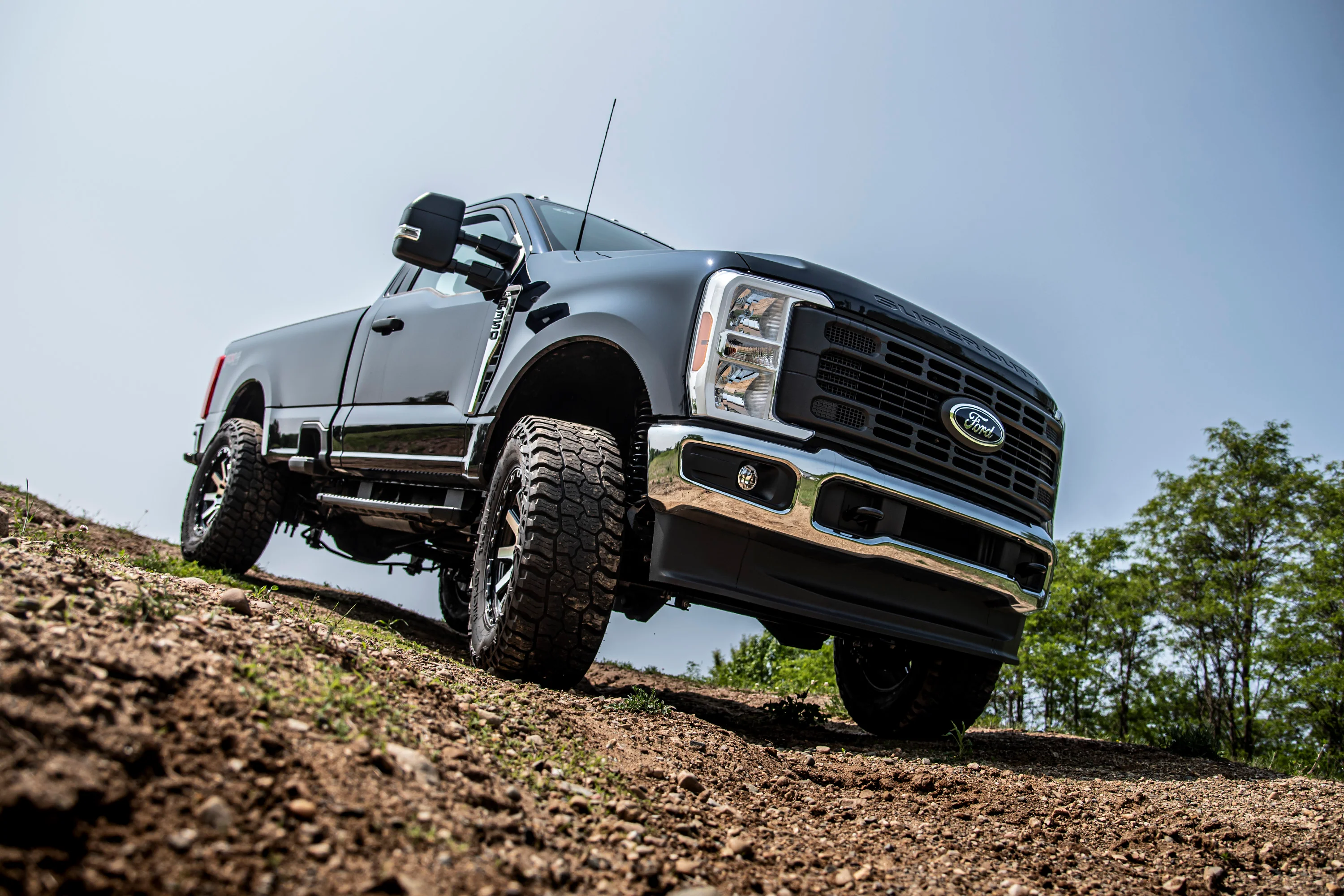 3 Inch Lift Kit w/ Radius Arm | Ford F250/F350 Super Duty (23-26) 4WD - Image 3