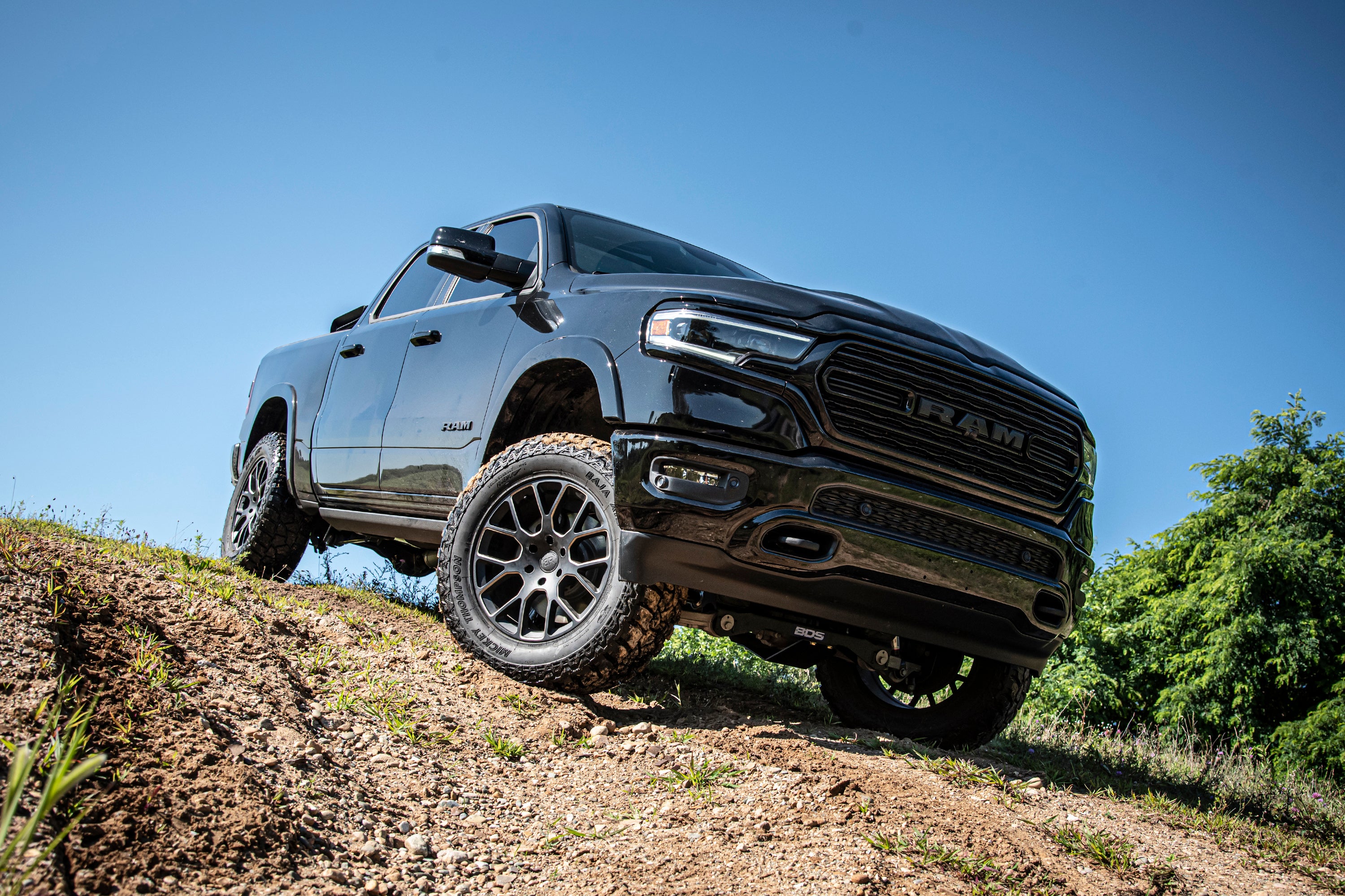 4 Inch Lift Kit | FOX 2.5 Performance Elite Coilover | Ram 1500 (19-24) 4WD - Image 4