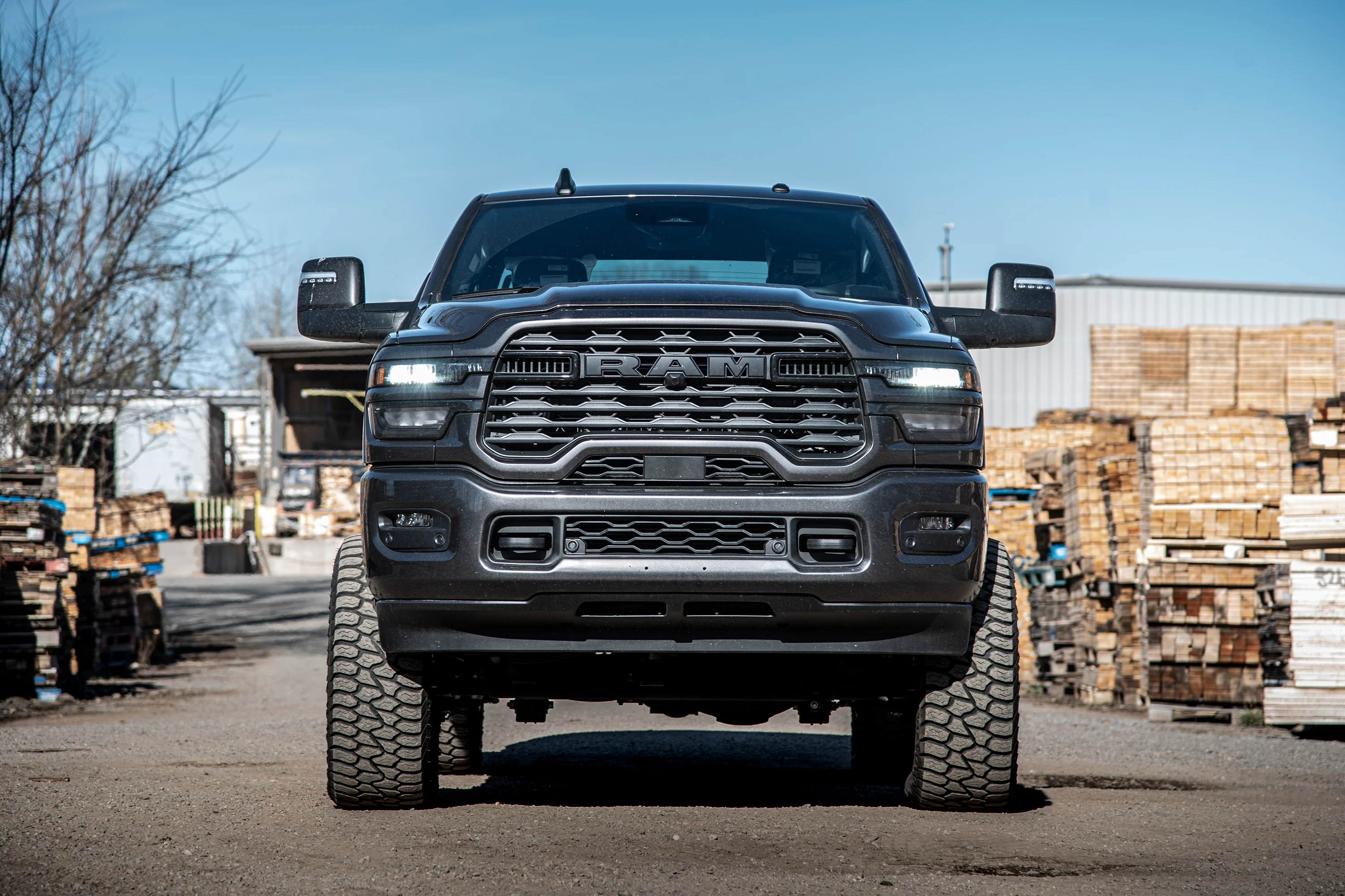 4 Inch Lift Kit w/ Radius Arm | Extended Travel | Ram 2500 (25-26) 4WD | Diesel - Image 3