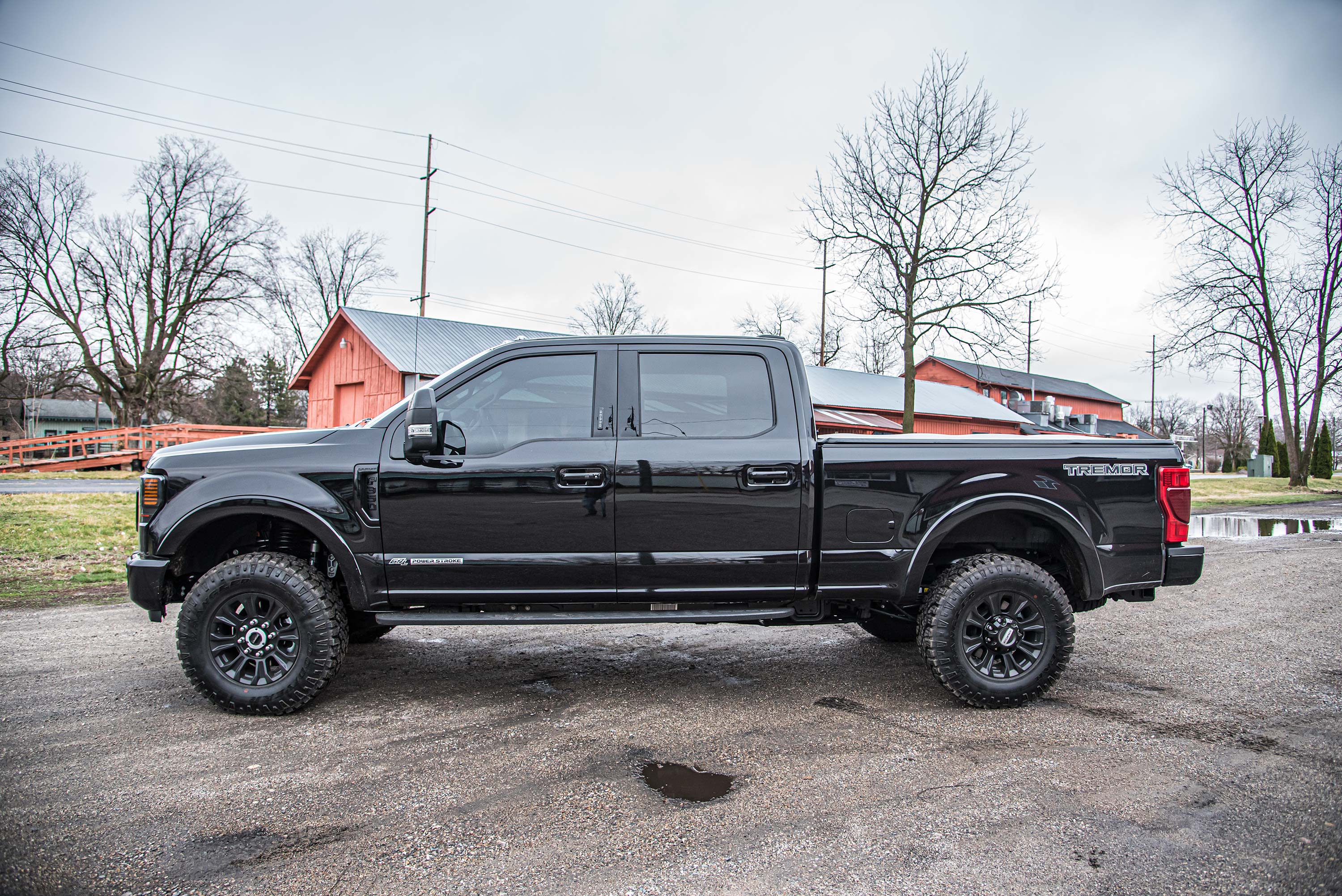 5 Inch Lift Kit w/ Radius Arm | FOX 2.5 Performance Elite Coil-Over Conversion | Ford F250/F350 Super Duty (20-22) 4WD | Diesel - Image 4