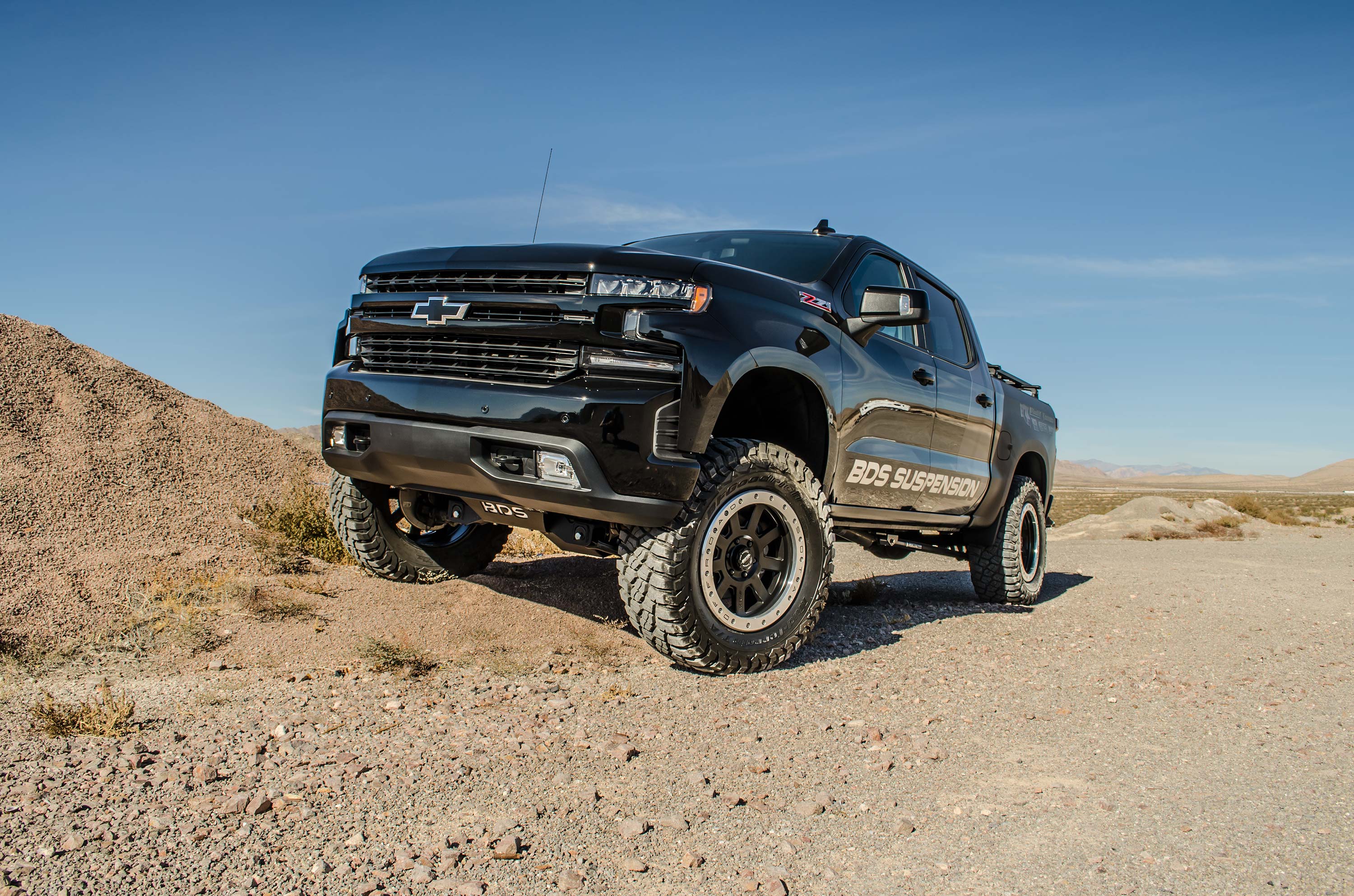 6 Inch Lift Kit | FOX 2.5 Performance Elite Coil-Over | Chevy Silverado or GMC Sierra 1500 (19-26) 4WD | Gas - Image 2